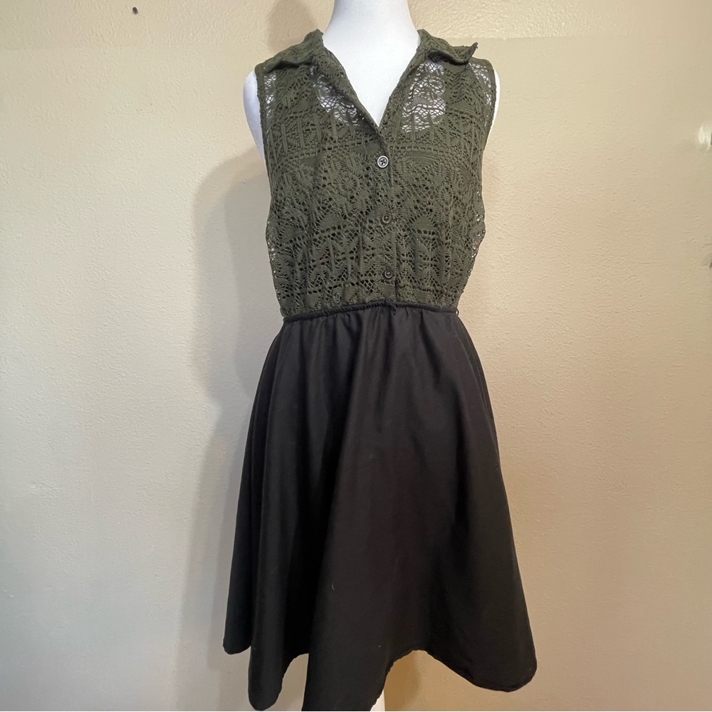 Bailey Blue Olive and Black Lace Dress M